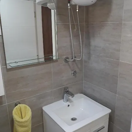 Iznad Oblaka A5